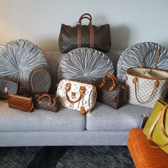 Meet your Posher Rachel - Picture 6 of 7